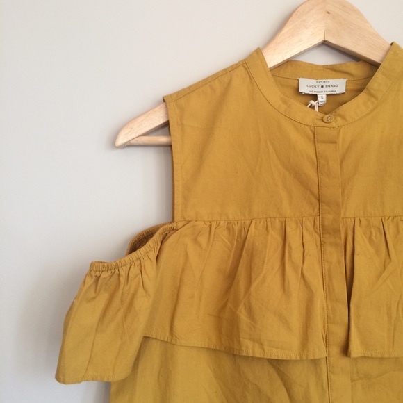 NWT Lucky Brand Ruffle Button Down - Picture 2 of 5